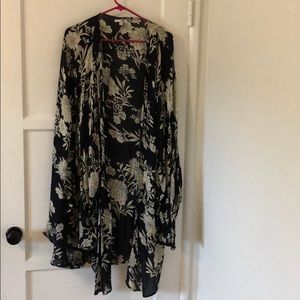 Amuse Wrap / Beach CoverUp